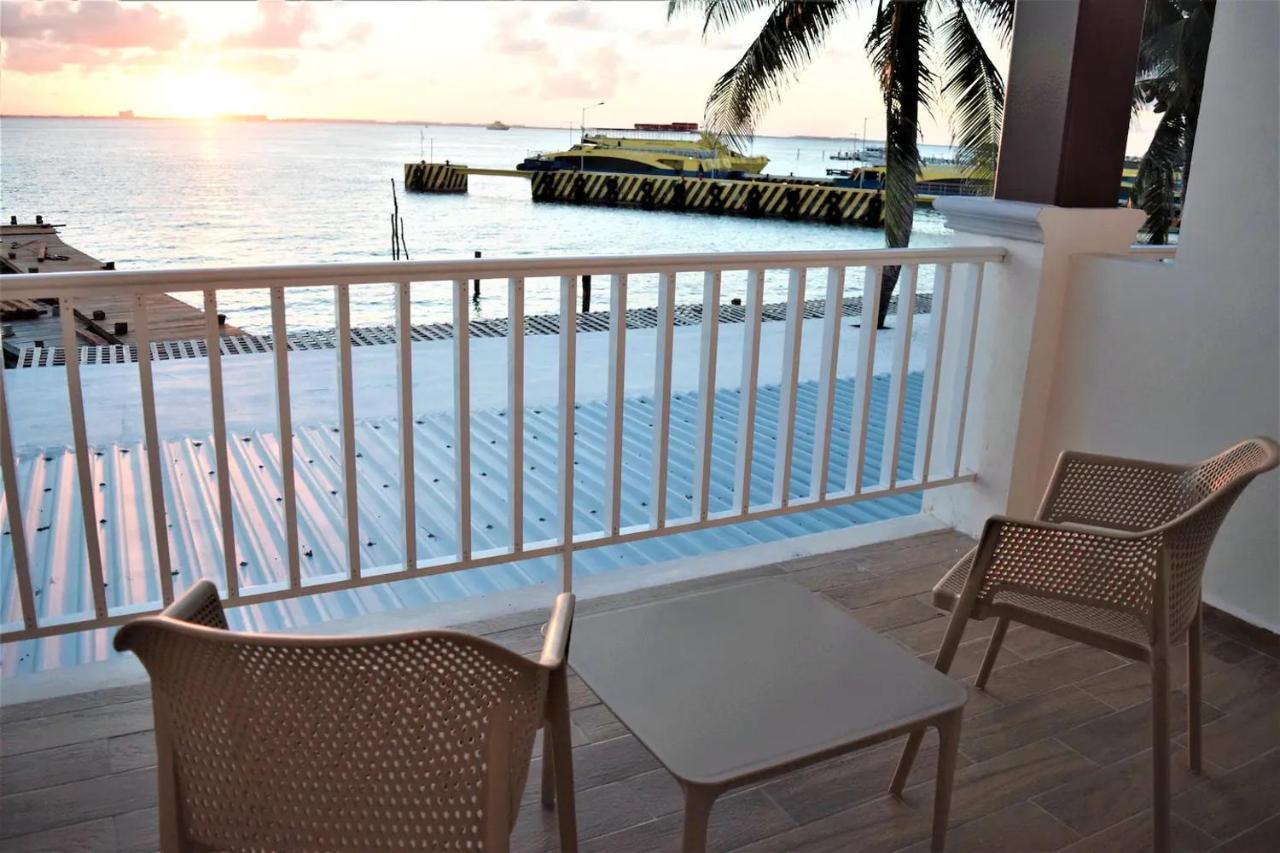 Bartolome Oceanfront Suites Isla Mujeres Exterior foto