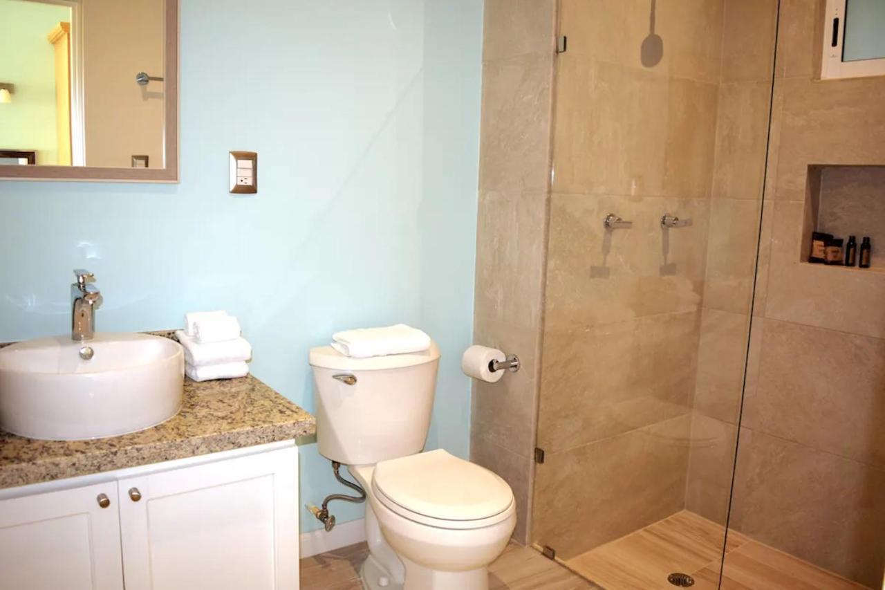 Bartolome Oceanfront Suites Isla Mujeres Exterior foto