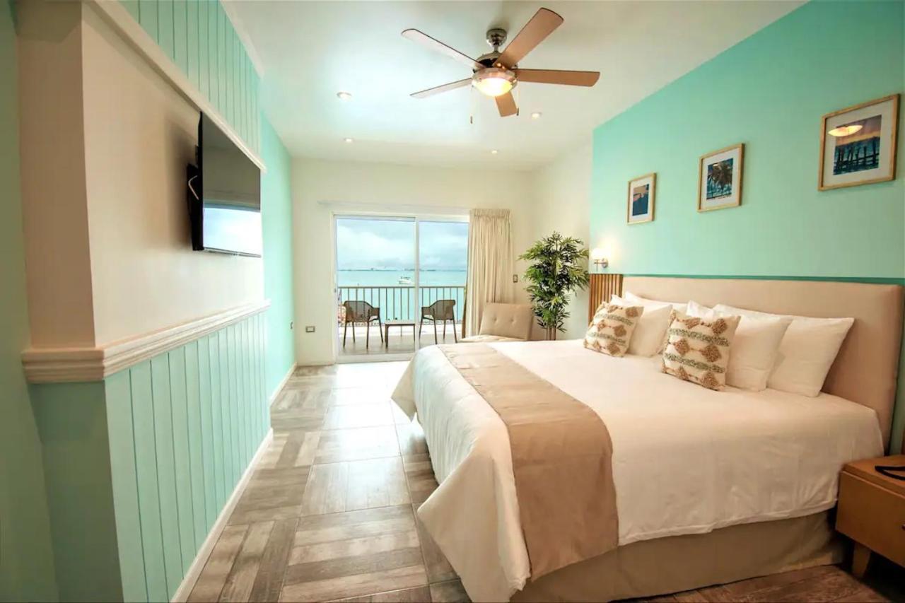Bartolome Oceanfront Suites Isla Mujeres Exterior foto
